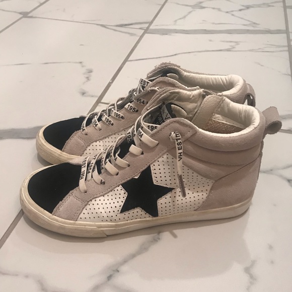 SOLD‼️vintage havana mid top sneaker - Picture 3 of 7